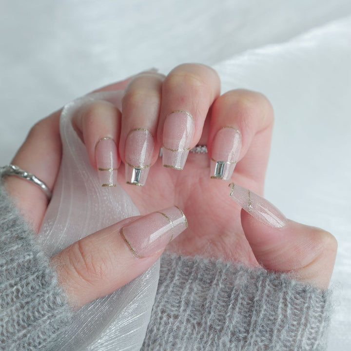 Schmetterlings-verzierte Press-On Nagelset