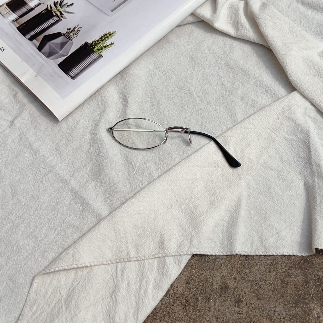 Retro-inspirierte ovale Rahmenbrille Karnz