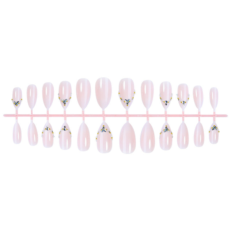Premium Dekorative Druck-On-Nagel-Set mit Edelsteindetails Karnz