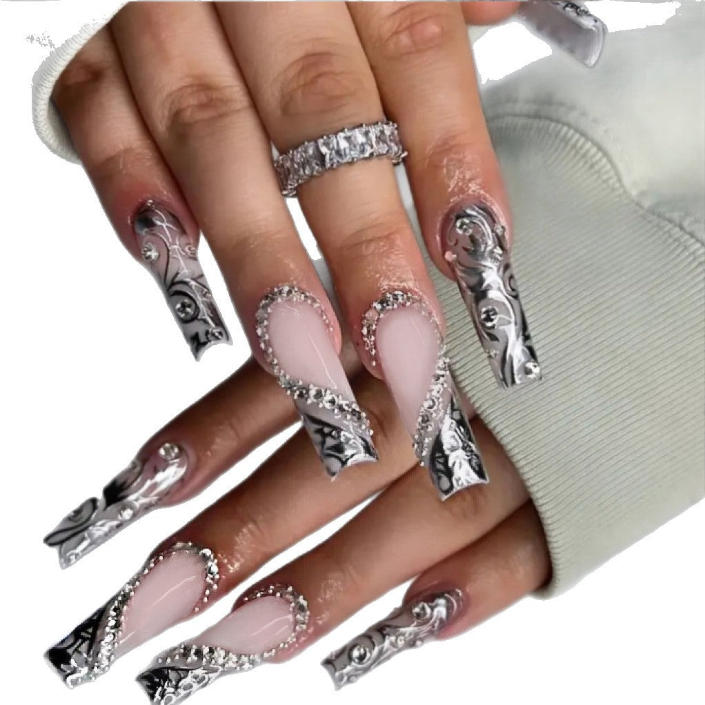 Aufwändige dekorative Acryl-Nagelverzierungen Karnz