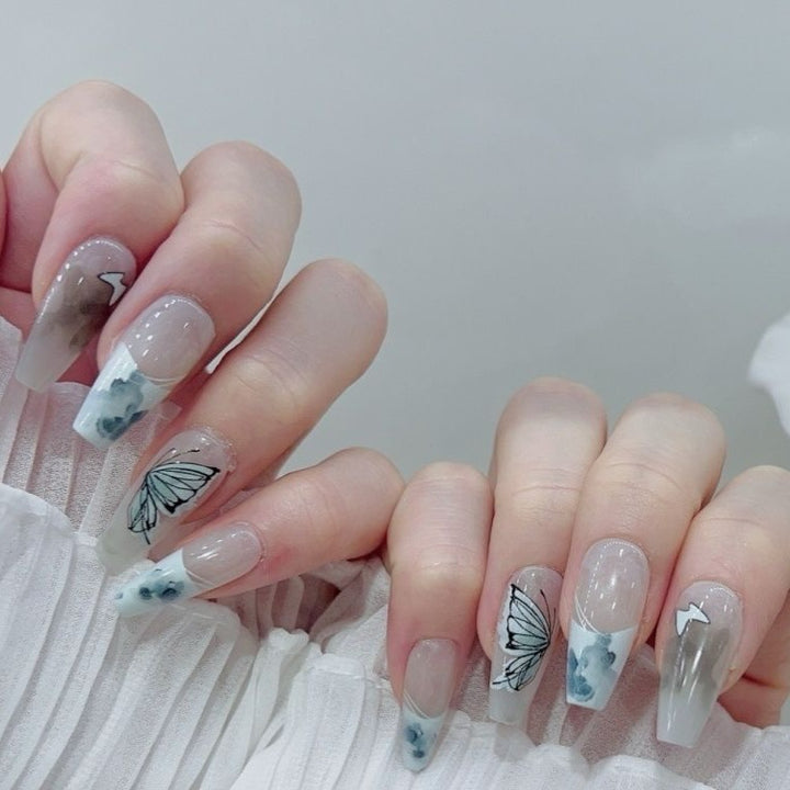 Künstlerisches Schmetterlingsdesign Press-On Nagel Set