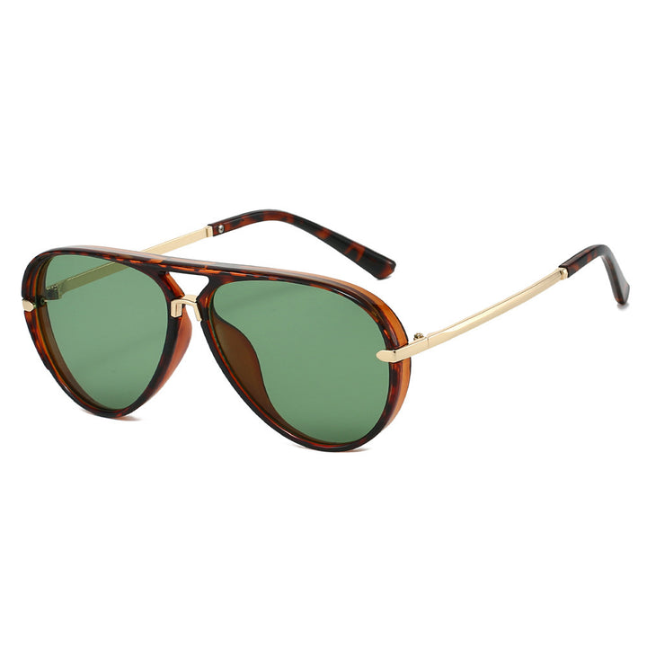 Elegante Aviator-Sonnenbrille mit goldenen Akzenten Karnz