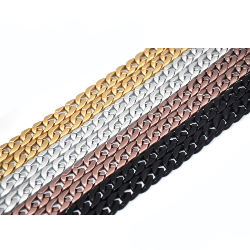 Stylische Aussagekette Karnz