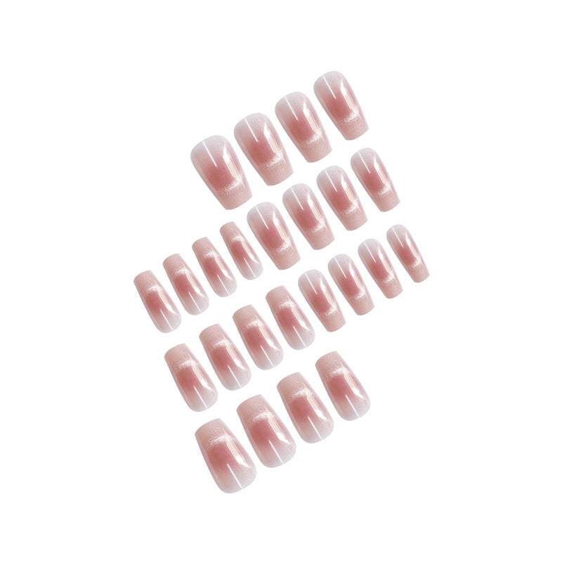 Elegantes French Tip Nagelset Karnz