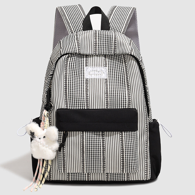 Stylischer gestreifter Design-Rucksack Karnz