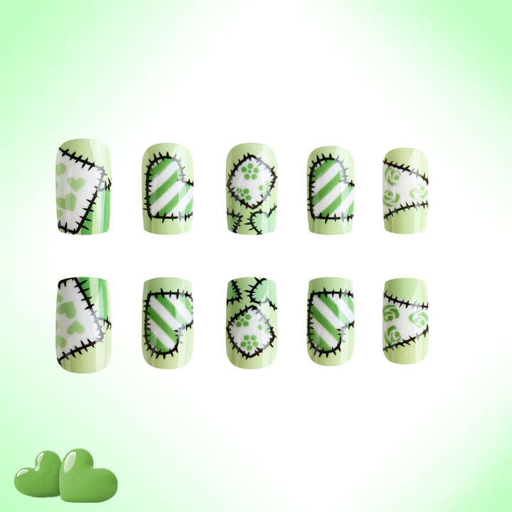 Künstlerisches Patchwork Press-On Nageldesign Karnz