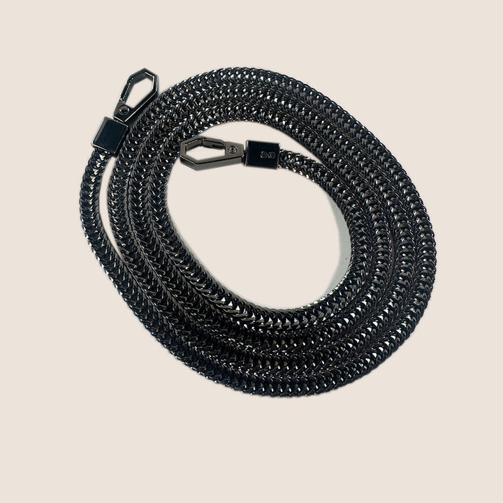 Stylische Metallkette Karnz