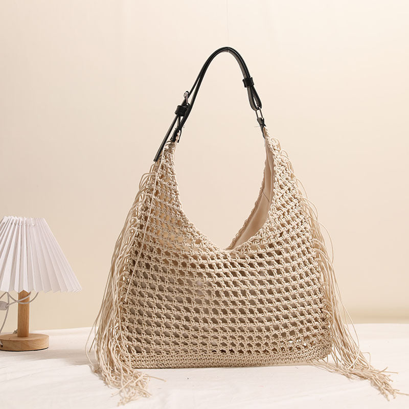 Damen Handtasche mit auffälligen Fransen Karnz