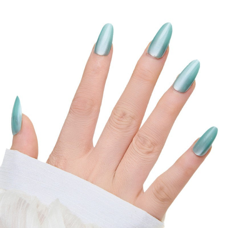 Elegante Kunstnägel Karnz