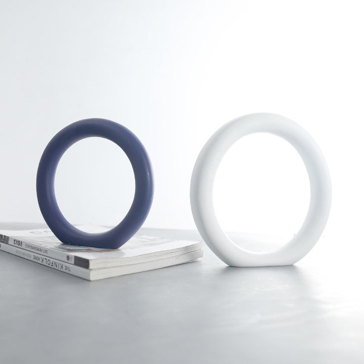 Moderne Minimalistische Dekorative Ring Skulptur