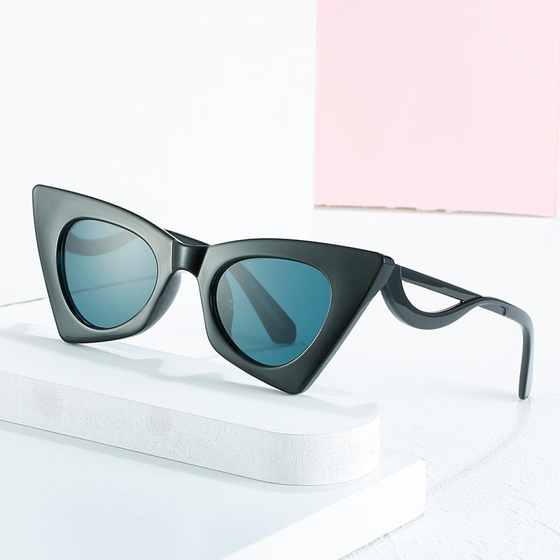 Damen Cat-Eye Sonnenbrille mit eleganten Design-Elementen Karnz