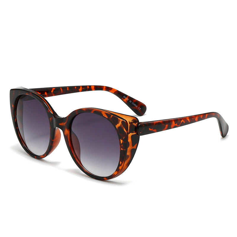 Damen Cat-Eye Sonnenbrille mit hochwertigem Kunststoffrahmen und schützenden Gläsern Karnz