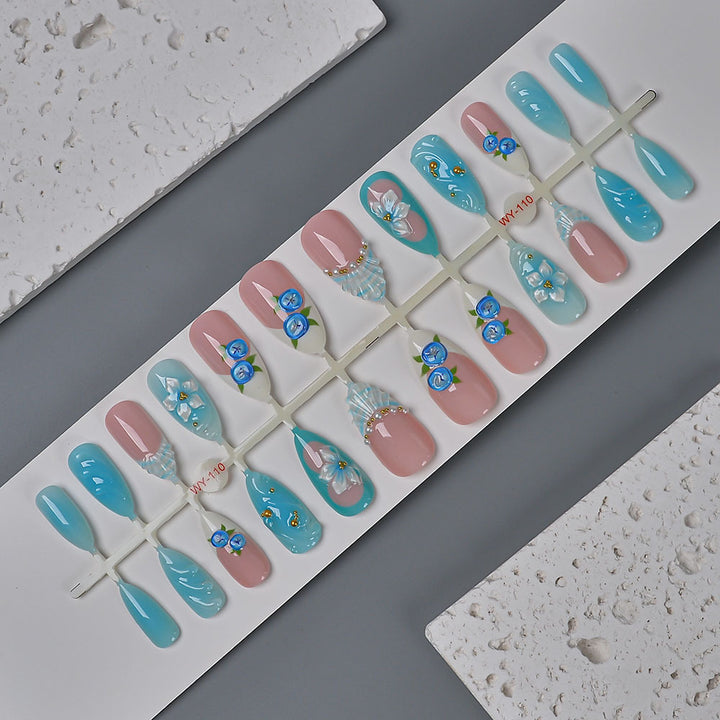 Florale dekorative Press-On Nagelset Karnz