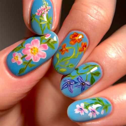 Kunstfingernägel mit Floralem Handdesign Karnz
