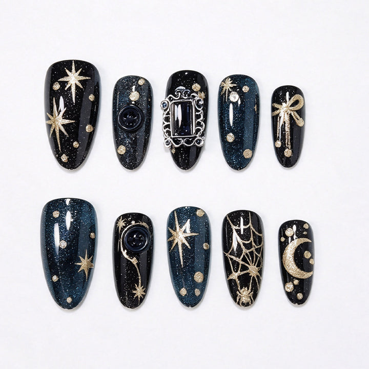 Himmlisches Thema Press-On Nagelkunst Karnz