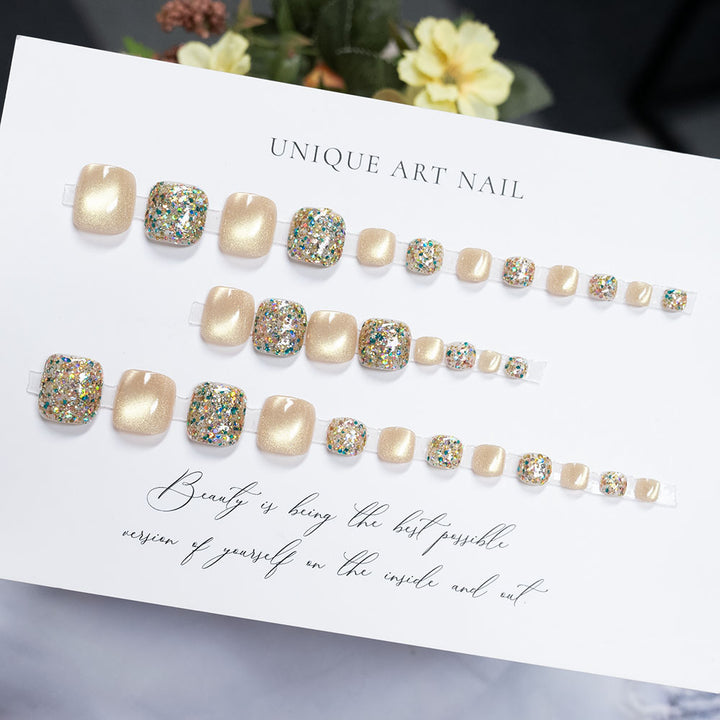 Rhinestone-beschichtete Pediküre Nagelkunst