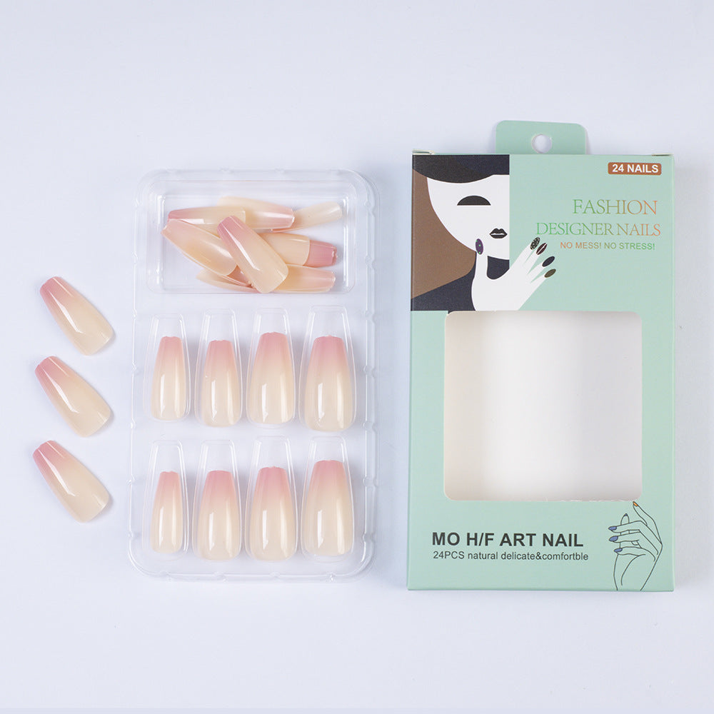 Elegante Kunstnagelverlängerung Karnz