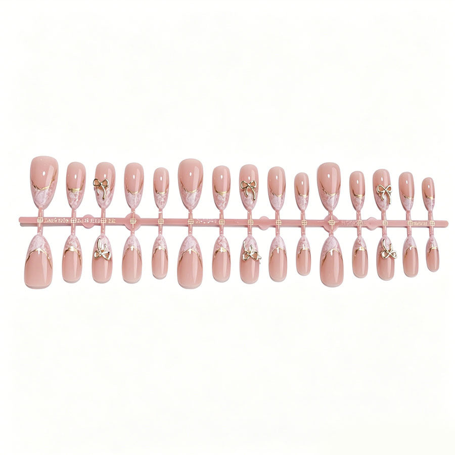 Elegantes dekoratives Stiletto-Nagelkunst-Kit Karnz