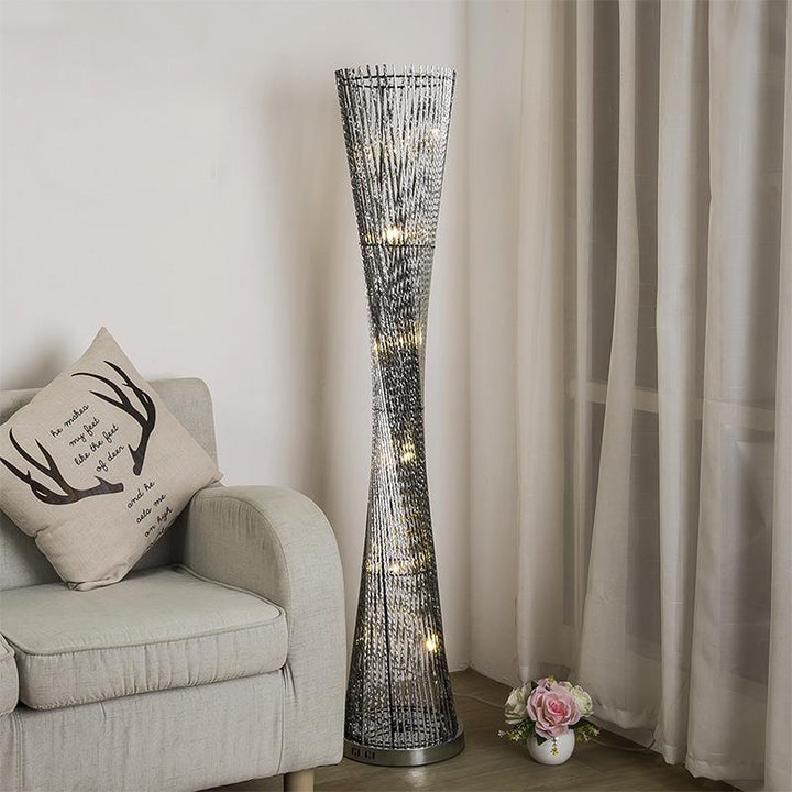 Moderne Geflochtene Stehlampe