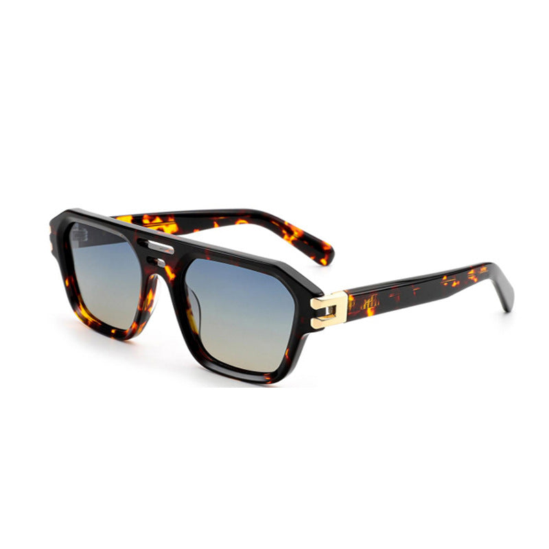 Damen modische Sonnenbrille im luxuriösen Design mit robustem Kunststoffrahmen Karnz