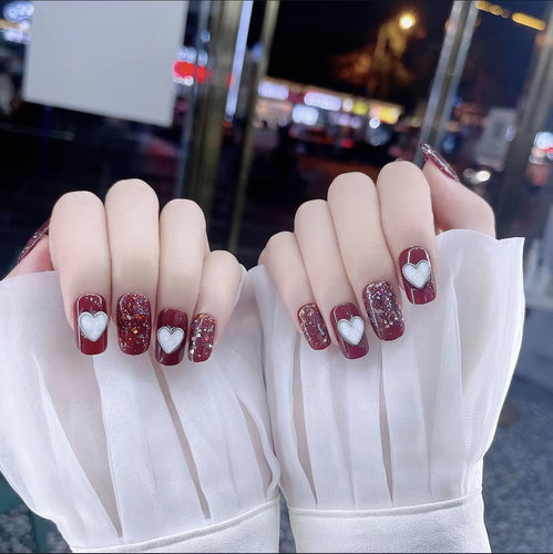 Glamouröses Herzdesign Druck-Nägel Karnz