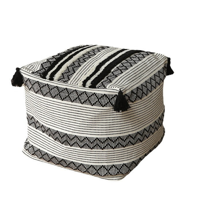 Quadratischer Boho-Sitzpouf aus gewebtem Baumwollmix mit Quasten und abnehmbarem Bezug Karnz