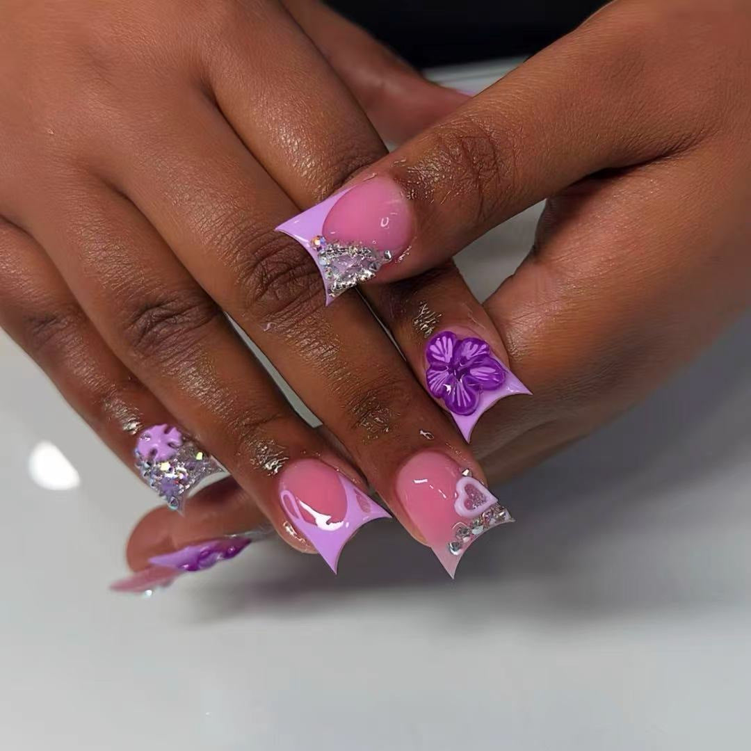 Kreative Blumen Acryl Nagelkunst Karnz