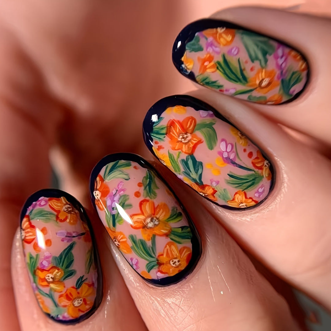 Blumige Nail Art Design Karnz