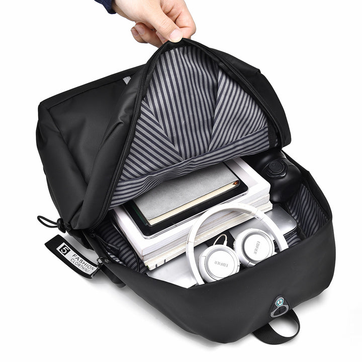 Funktioneller Rucksack mit Ergonomischem Design und Reißverschlussfächern Karnz