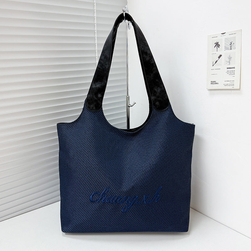 Klassische Canvas-Tasche