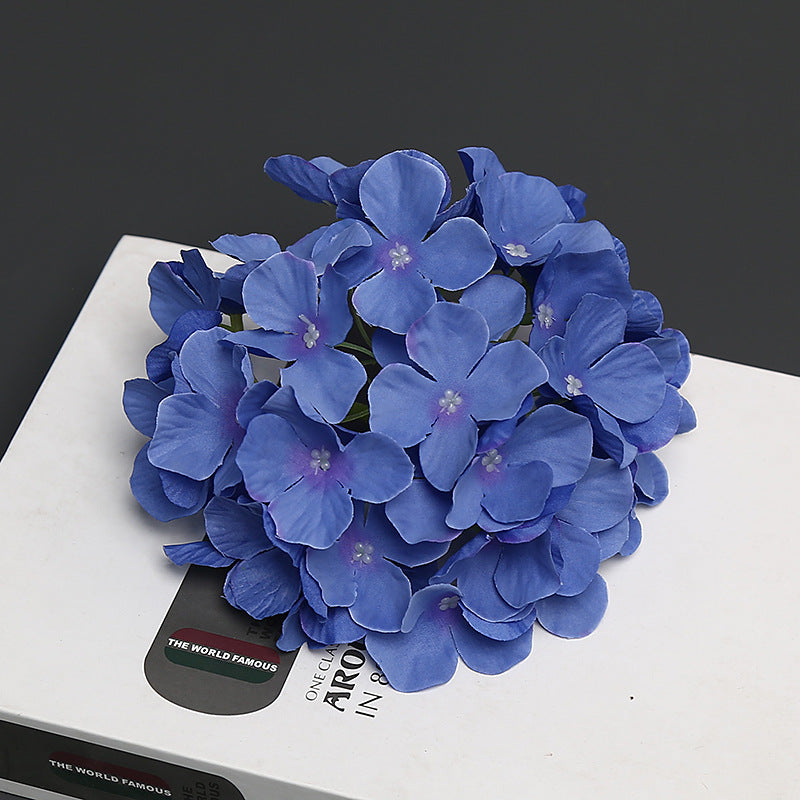 Dekorative Blume für Heimdekoration Anzeige