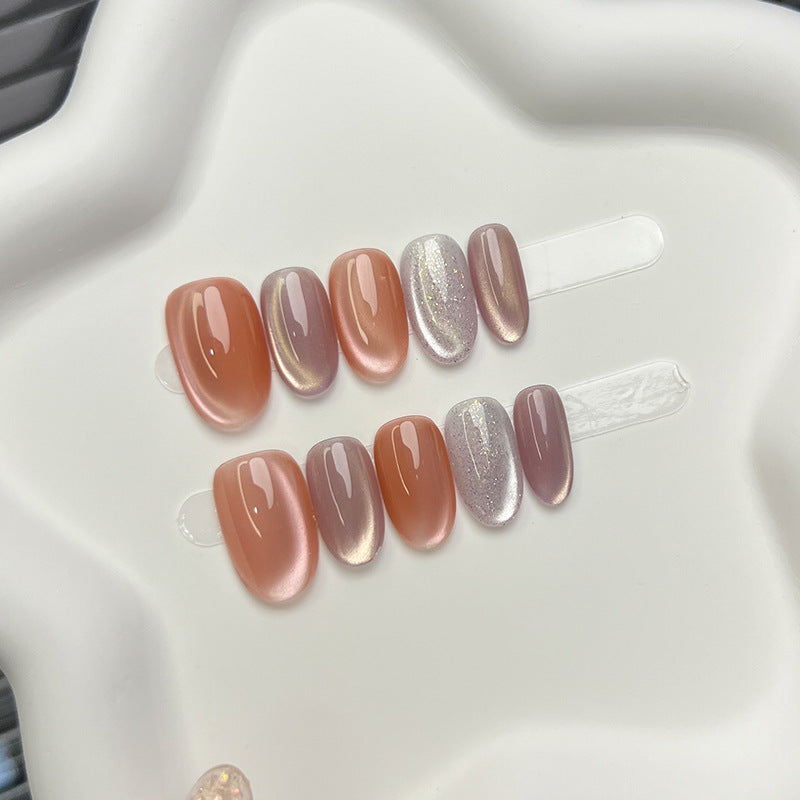 Elegantes Press-On-Nagelset mit Ombre-Finish
