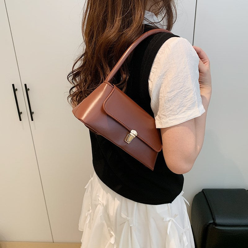 Strukturierte Oberhandtasche Karnz