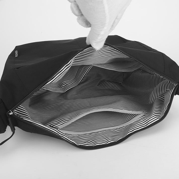 Zeitgenössische stilvolle Schultertasche Karnz