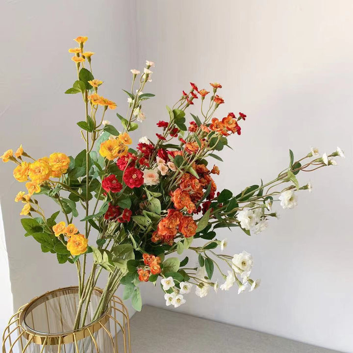Elegante dekorative Blumenstängel