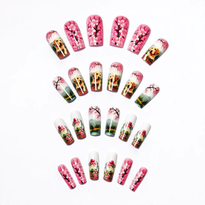 Kunstnägel mit Floralen und Tierischen Motiven Karnz