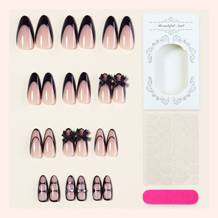 Ombre Press-On Nagelset mit dekorativen Elementen Karnz