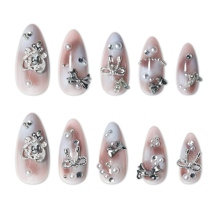 Dekorativer Stiletto Press-On Nagelset Karnz