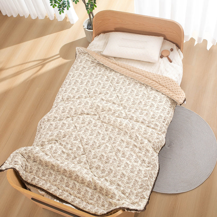 Damen Tagesdecke mit hochwertigem floralem Design Karnz