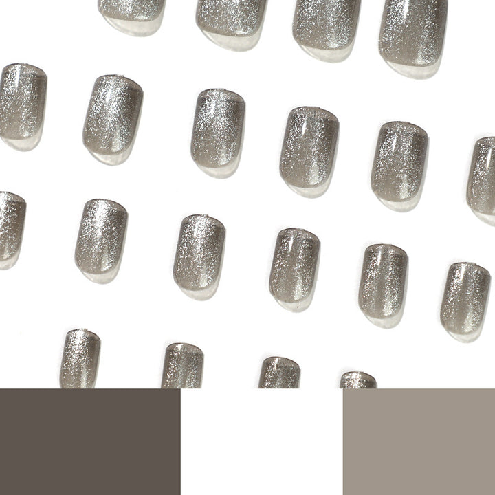 Glitzernde Nagelverlängerungen Karnz