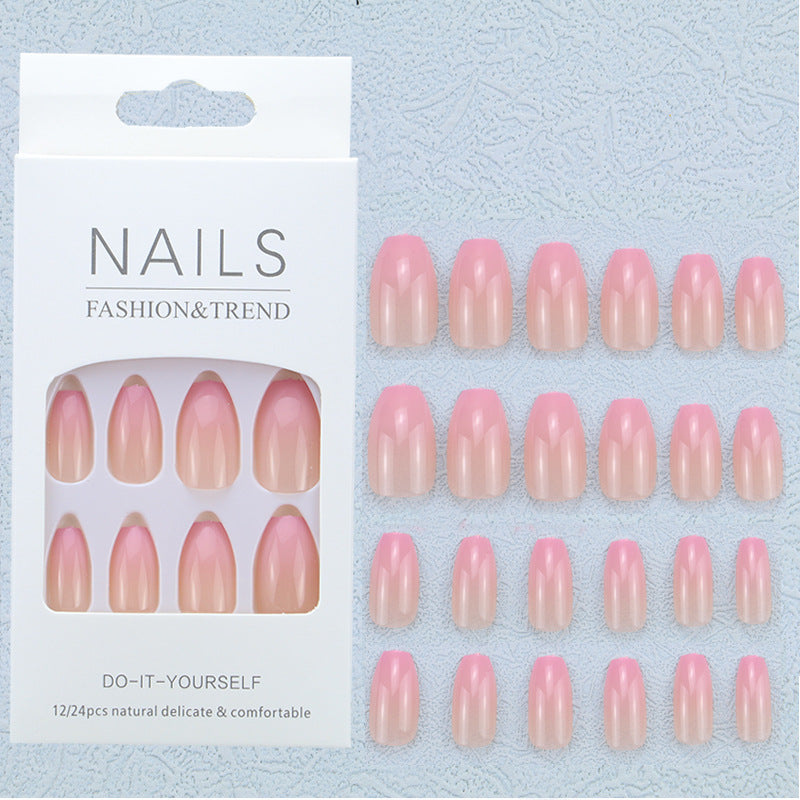 Künstlerisches Grafik Press-On Nagelset Karnz