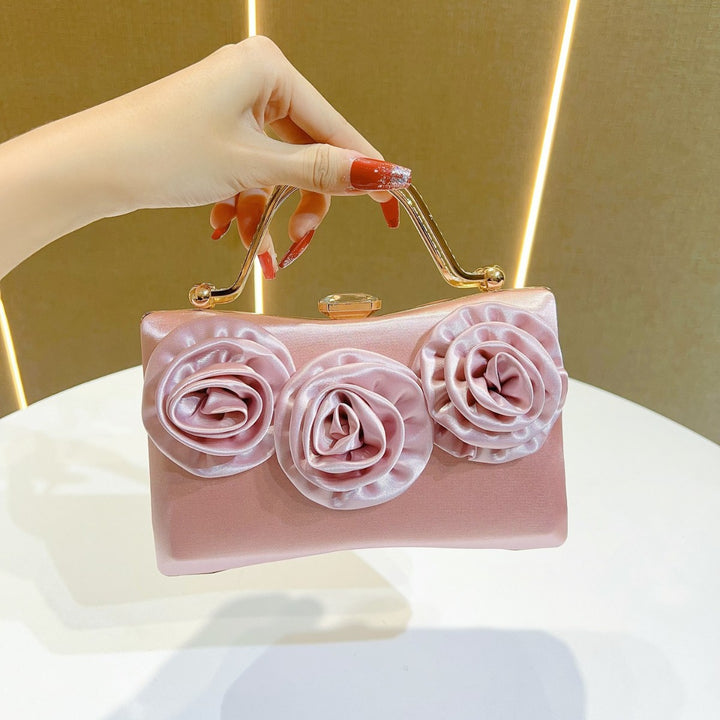 Dekorative, floral-verzierte Abendhandtasche