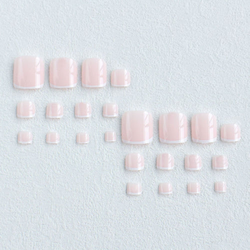 Elegante French Tip Pediküre