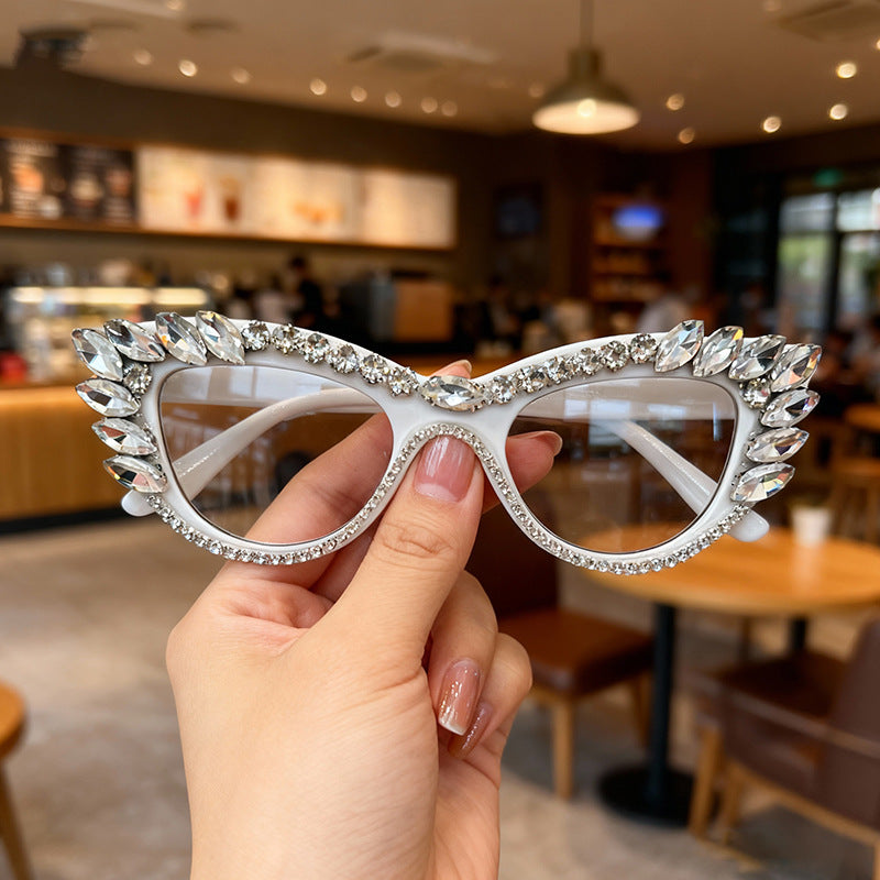 Luxuriöse Katzenaugen-Rhinestone-Sonnenbrille Karnz