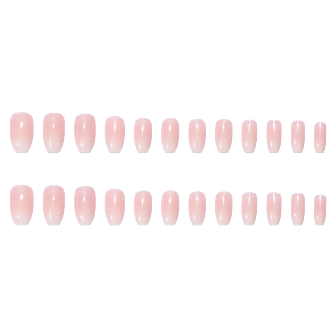 Kunstnagelset mit elegantem Ombre-Effekt Karnz