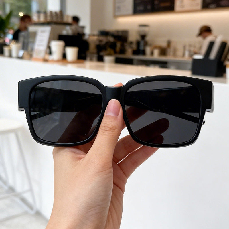 Fette geometrische Rahmen Sonnenbrille Karnz