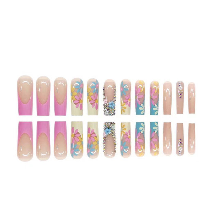 Dekorativer Nagelkunst-Design-Set Karnz