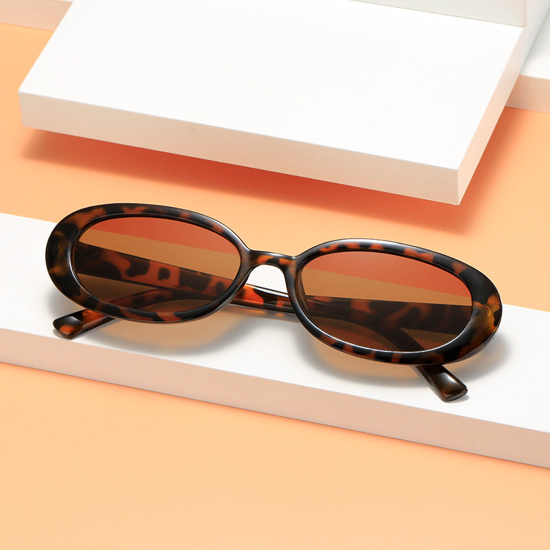 Damen Sonnenbrille im eleganten ovalen Design mit UV-Schutz Karnz