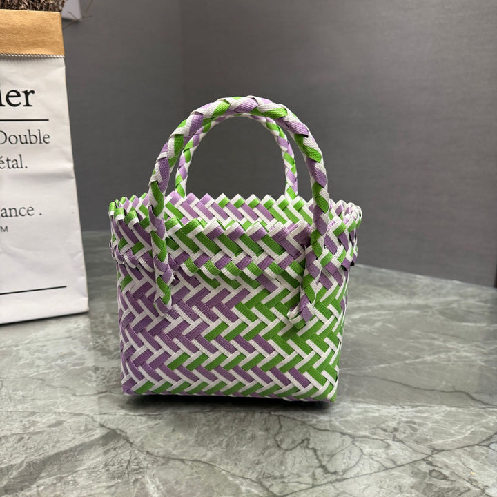 Verspielte und Handgefertigte Mini-Tasche Karnz
