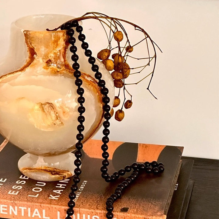 Elegante dekorative von Marmor inspirierte Vase